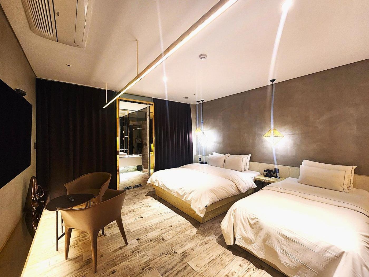 Ischia Hotel Γιόνγιν Εξωτερικό φωτογραφία